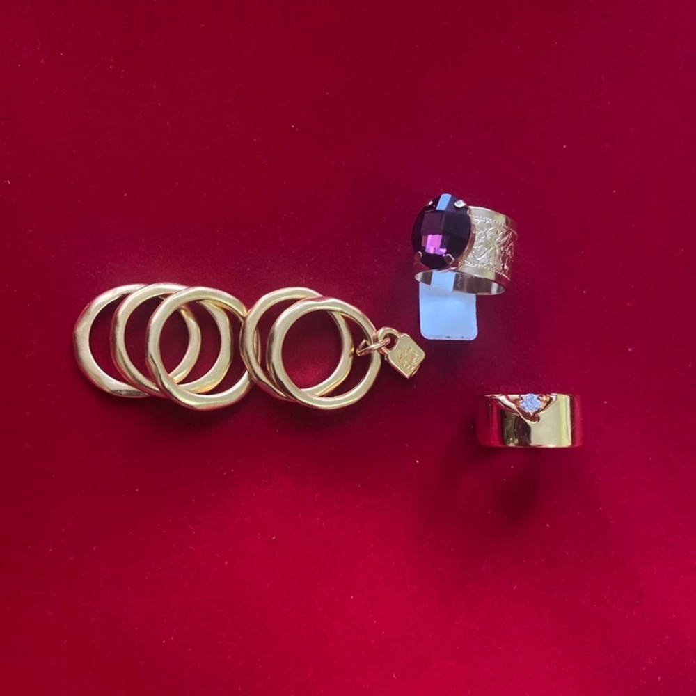 Gold tone rings